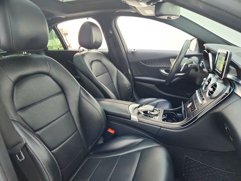 Used 2015 Mercedes-Benz C 300 4MATIC Sedan image 30