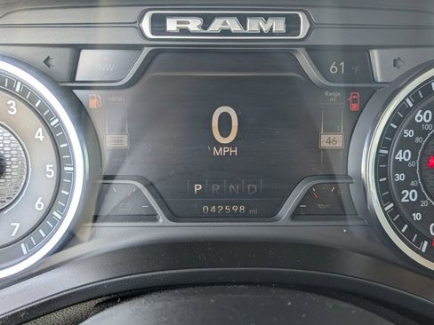 Used 2020 RAM 1500 Big Horn AWD/4WD image 26