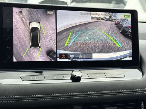 New 2025 Nissan Rogue Platinum w/ Tech Package image 37