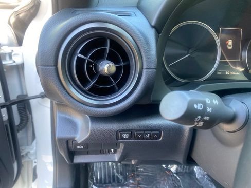 Used 2024 Lexus IS 350 F Sport RWD image 17