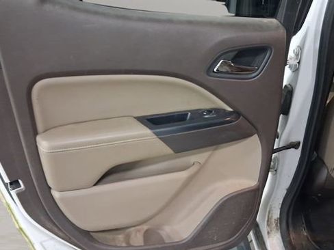 Used 2016 GMC Canyon SLT w/ Driver Alert Package AWD/4WD image 22