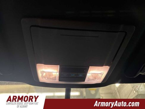 Used 2019 Ford Explorer XLT w/ Equipment Group 202A image 16