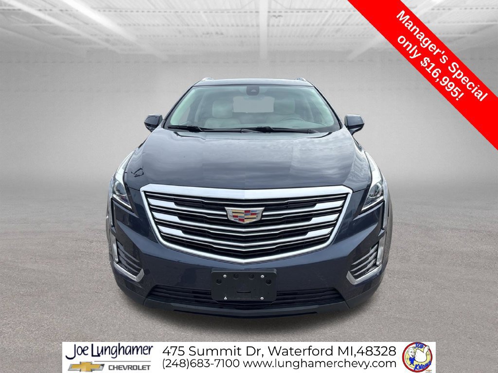 Certified 2018 Cadillac XT5 Luxury w/ Driver Awareness Package AWD/4WD image 9