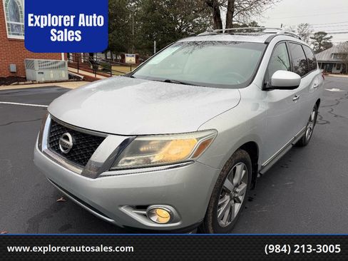 Used 2014 Nissan Pathfinder Platinum w/ Platinum Premium Package image 1