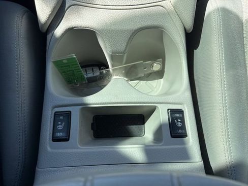 Used 2021 Nissan Rogue Sport SV image 24