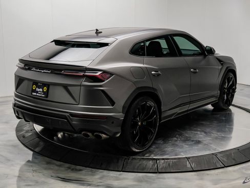Used 2022 Lamborghini Urus AWD/4WD image 20