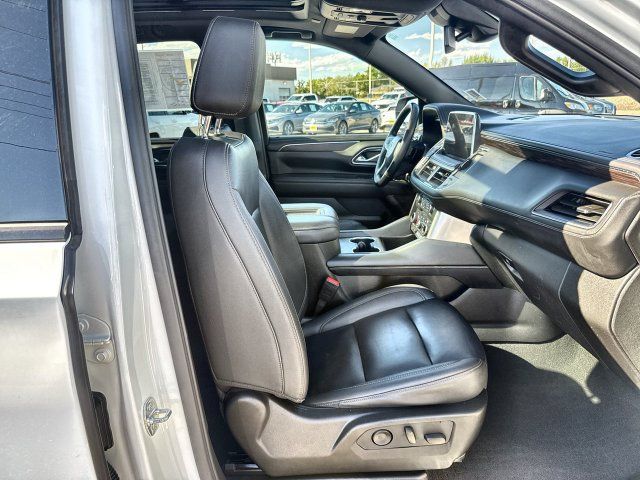 Used 2024 Chevrolet Suburban Z71 AWD/4WD image 25