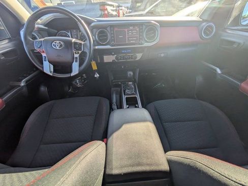 Used 2021 Toyota Tacoma SR5 image 12