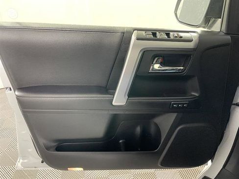 Certified 2024 Toyota 4Runner Limited image 21