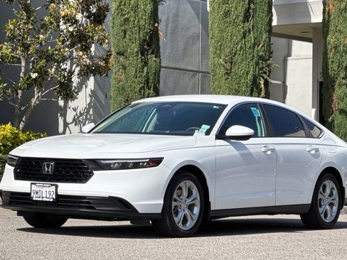 Certified 2024 Honda Accord LX image 8