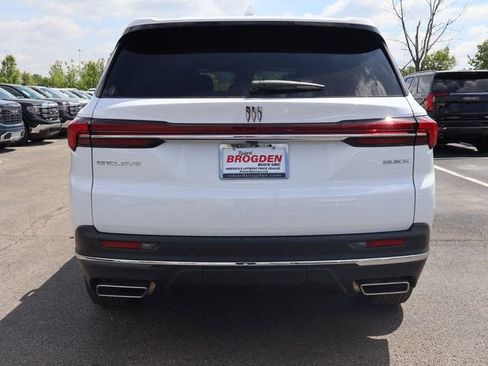 New 2026 Buick Enclave Preferred FWD image 4