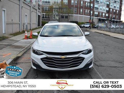 Used 2022 Chevrolet Malibu LT FWD image 3