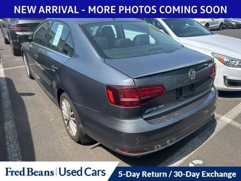 Used 2016 Volkswagen Jetta SEL w/ Lighting Package FWD image 7