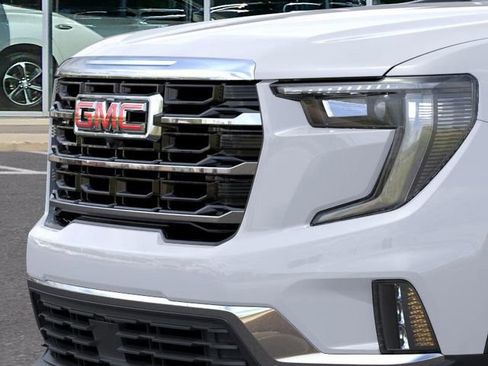 New 2026 GMC Acadia Elevation w/ Elevation Premium Package AWD/4WD image 13