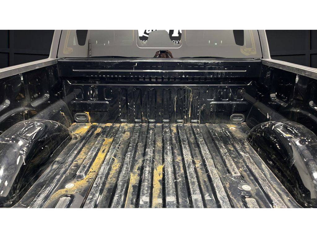 Used 2023 Ford F150 Lariat AWD/4WD image 24