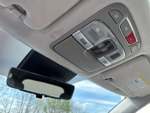 Used 2025 Kia Telluride SX Prestige image 33