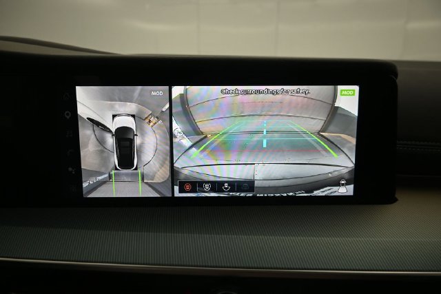 Certified 2025 Nissan Murano SL w/ Cargo Package AWD/4WD image 19