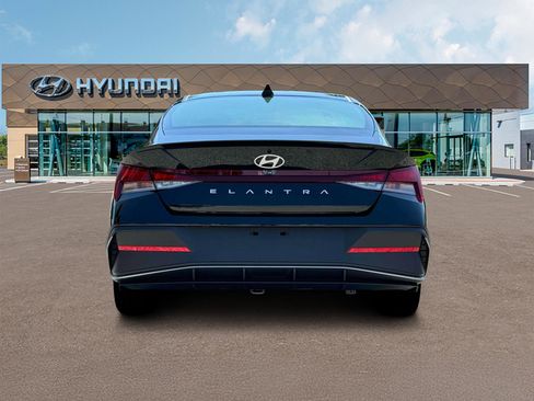 New 2025 Hyundai Elantra Sport w/ Cargo Package image 6