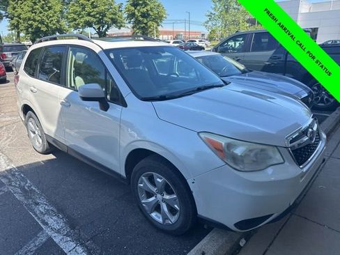 Used 2014 Subaru Forester 2.5i Premium w/ All-Weather Package AWD/4WD image 6