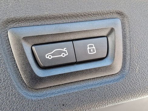 Certified 2024 BMW i4 xDrive40i image 30