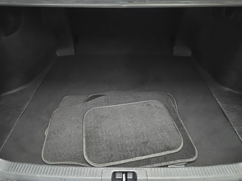 Used 2023 Toyota Camry SE image 11