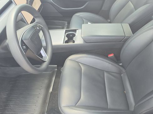 Used 2025 Tesla Model 3 Long Range RWD image 15