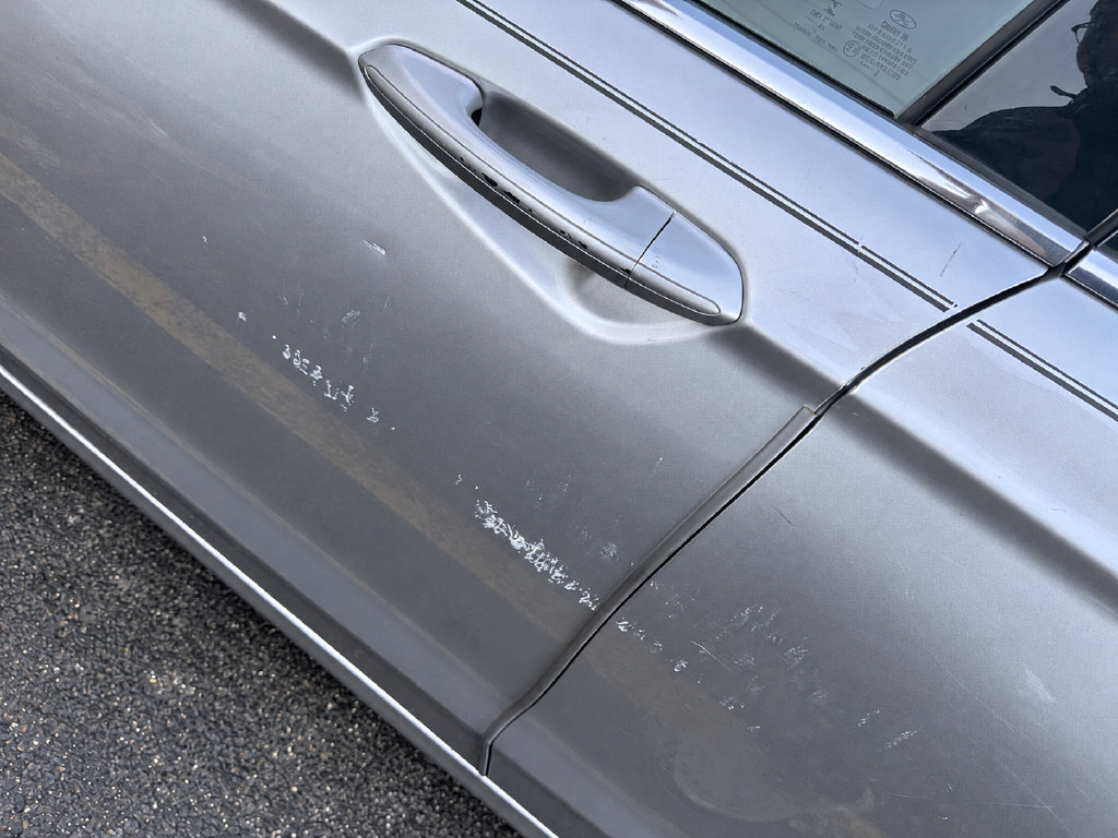 Used 2013 Ford Fusion SE FWD image 5