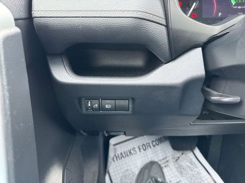 Used 2023 Toyota RAV4 LE image 17