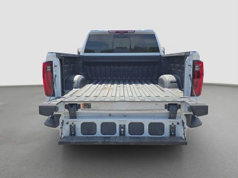 Used 2025 GMC Sierra 2500 Denali w/ Denali Reserve Package AWD/4WD image 17