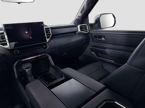 Used 2026 Toyota Sequoia Platinum image 16