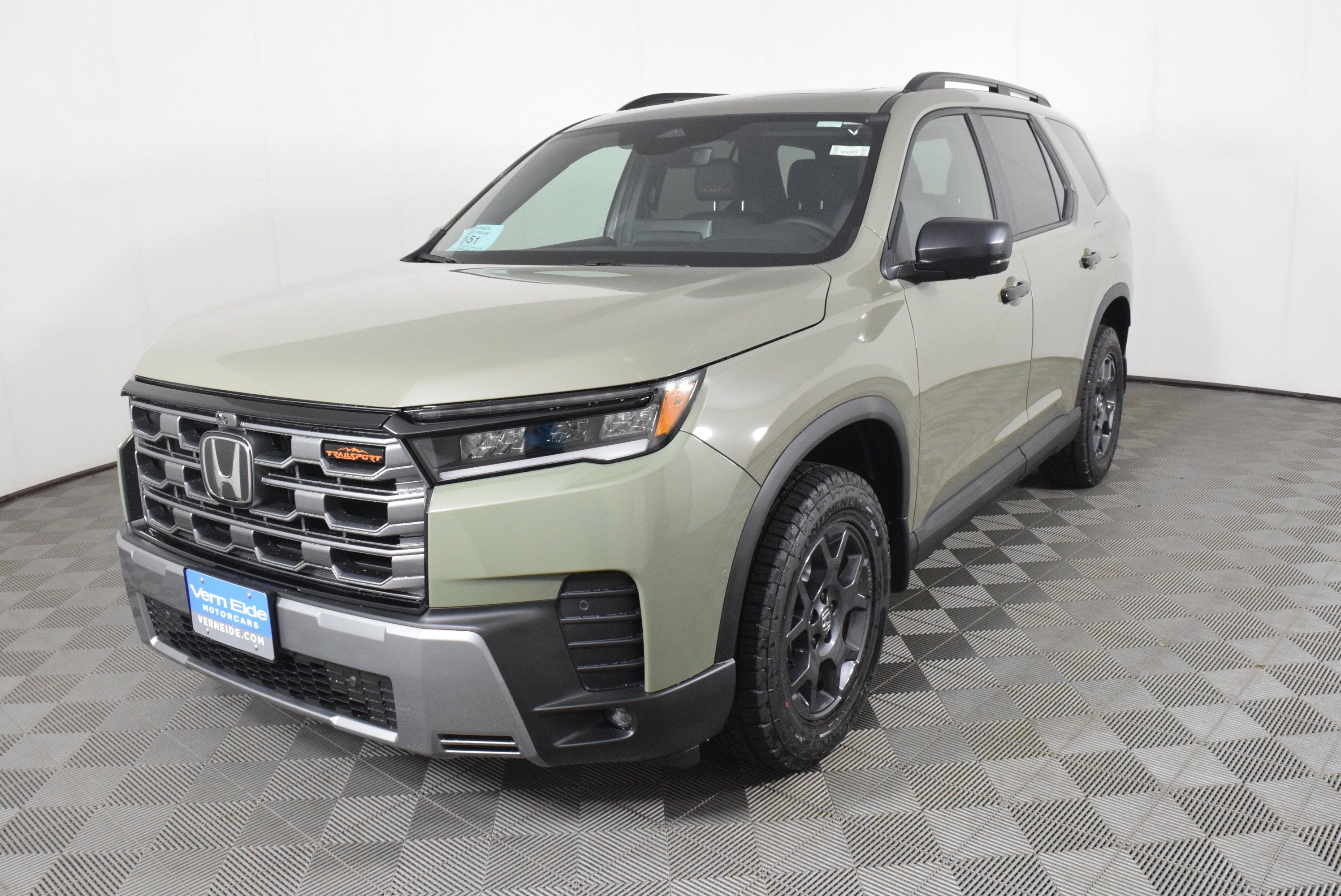 New 2026 Honda Pilot TrailSport image 10