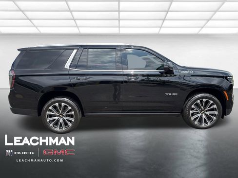 Certified 2026 Chevrolet Tahoe High Country AWD/4WD image 2