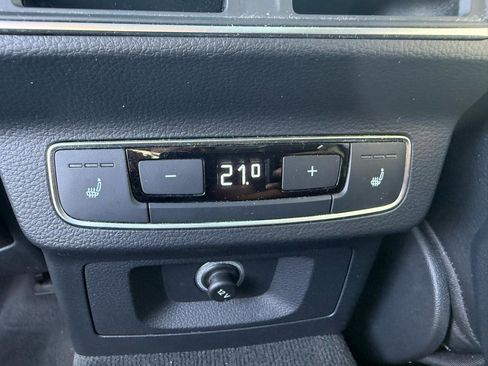 Used 2018 Audi Q5 2.0T Premium Plus w/ Premium Plus Package image 11