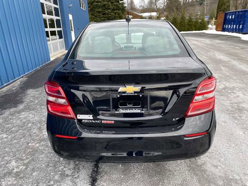 Used 2017 Chevrolet Sonic LT w/ Convenience Package image 13