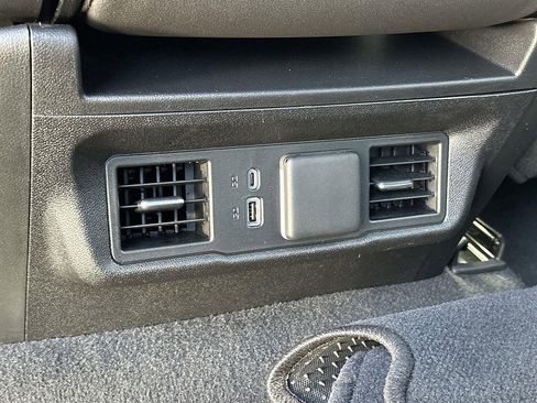 Used 2026 GMC Sierra 1500 SLT AWD/4WD image 20