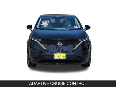 Used 2023 Nissan Ariya AWD image 4
