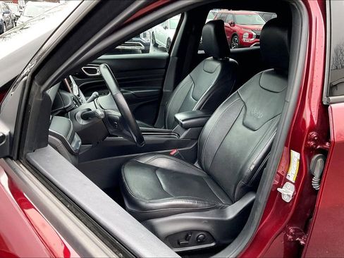 Used 2022 Jeep Compass High Altitude image 23