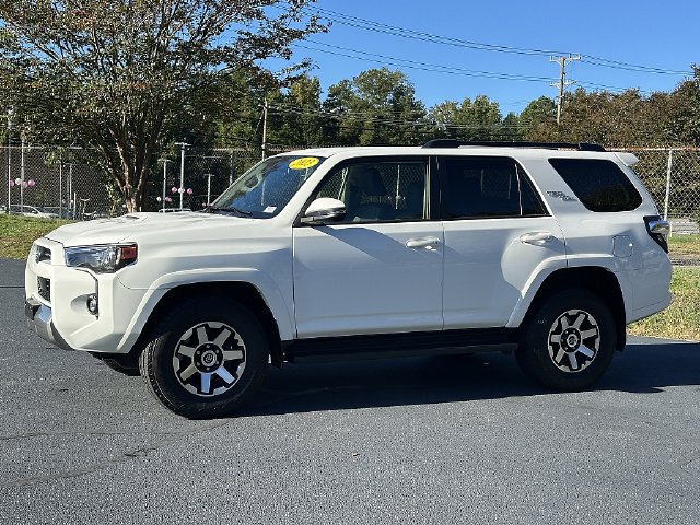 Used 2023 Toyota 4Runner TRD Off-Road Premium AWD/4WD image 5