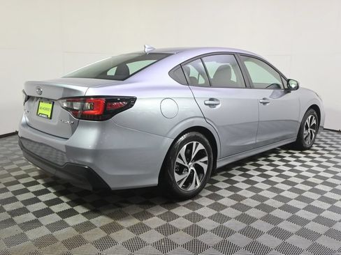 Used 2025 Subaru Legacy Premium AWD/4WD image 7