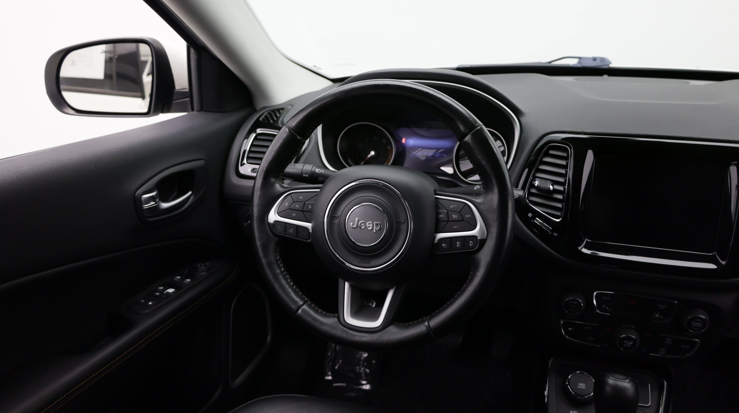 Used 2021 Jeep Compass Limited AWD/4WD image 29