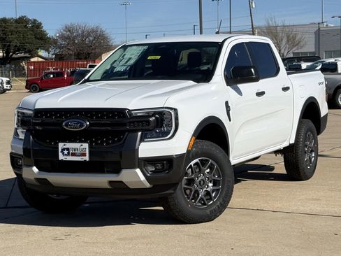 New 2025 Ford Ranger XLT w/ Trailer Tow Package RWD image 31