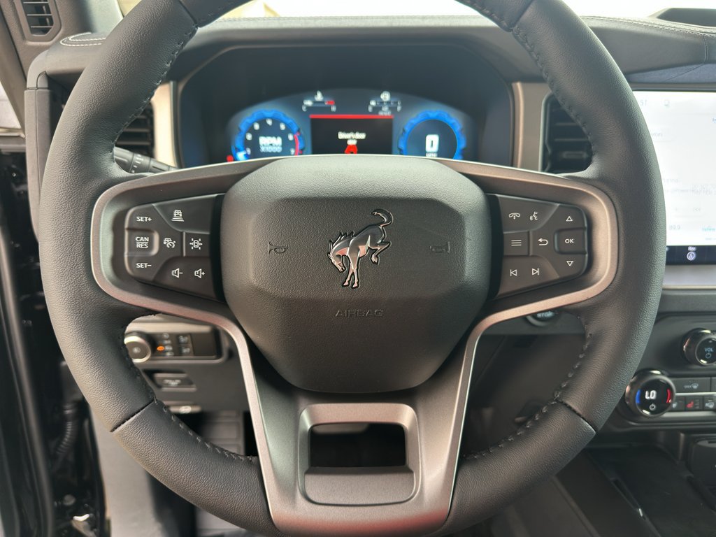 New 2026 Ford Bronco Outer Banks w/ Sasquatch Package AWD/4WD image 15