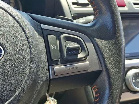 Used 2016 Subaru Crosstrek 2.0i Premium w/ Moonroof Package AWD/4WD image 8