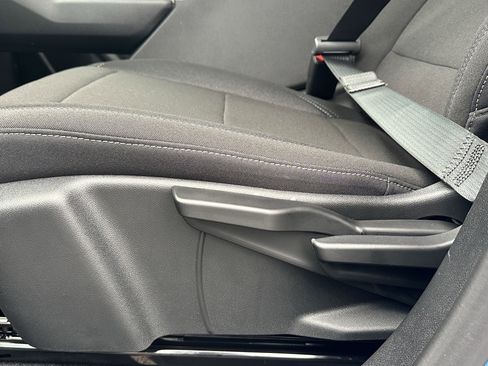 New 2026 Chevrolet Equinox EV LT image 11