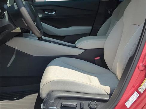 New 2025 Honda Accord SE image 17