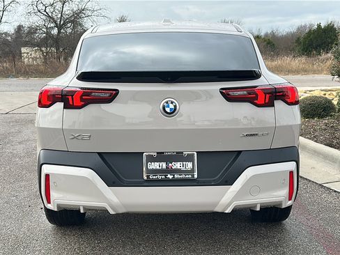 New 2026 BMW X2 xDrive28i w/ Technology Package image 7