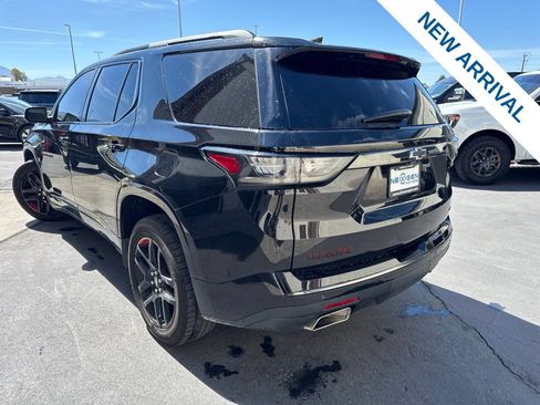 Used 2021 Chevrolet Traverse Premier w/ Redline Edition AWD/4WD image 5