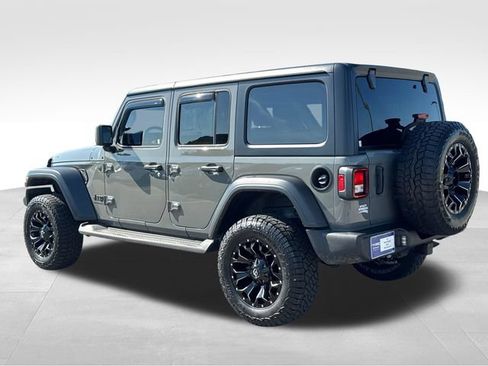 Used 2023 Jeep Wrangler Unlimited Sport AWD/4WD image 3