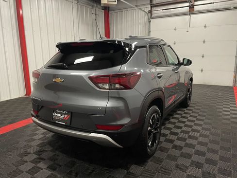 Used 2022 Chevrolet TrailBlazer LT w/ Driver Confidence Package image 17