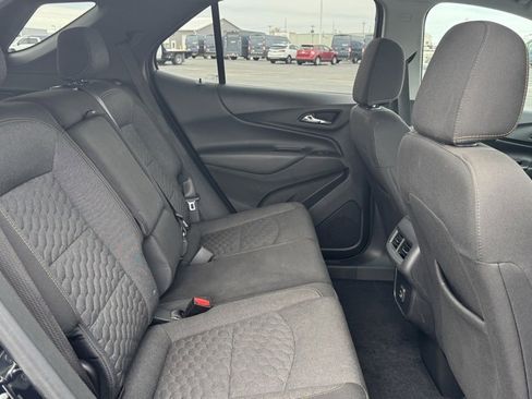 Used 2021 Chevrolet Equinox LT image 24